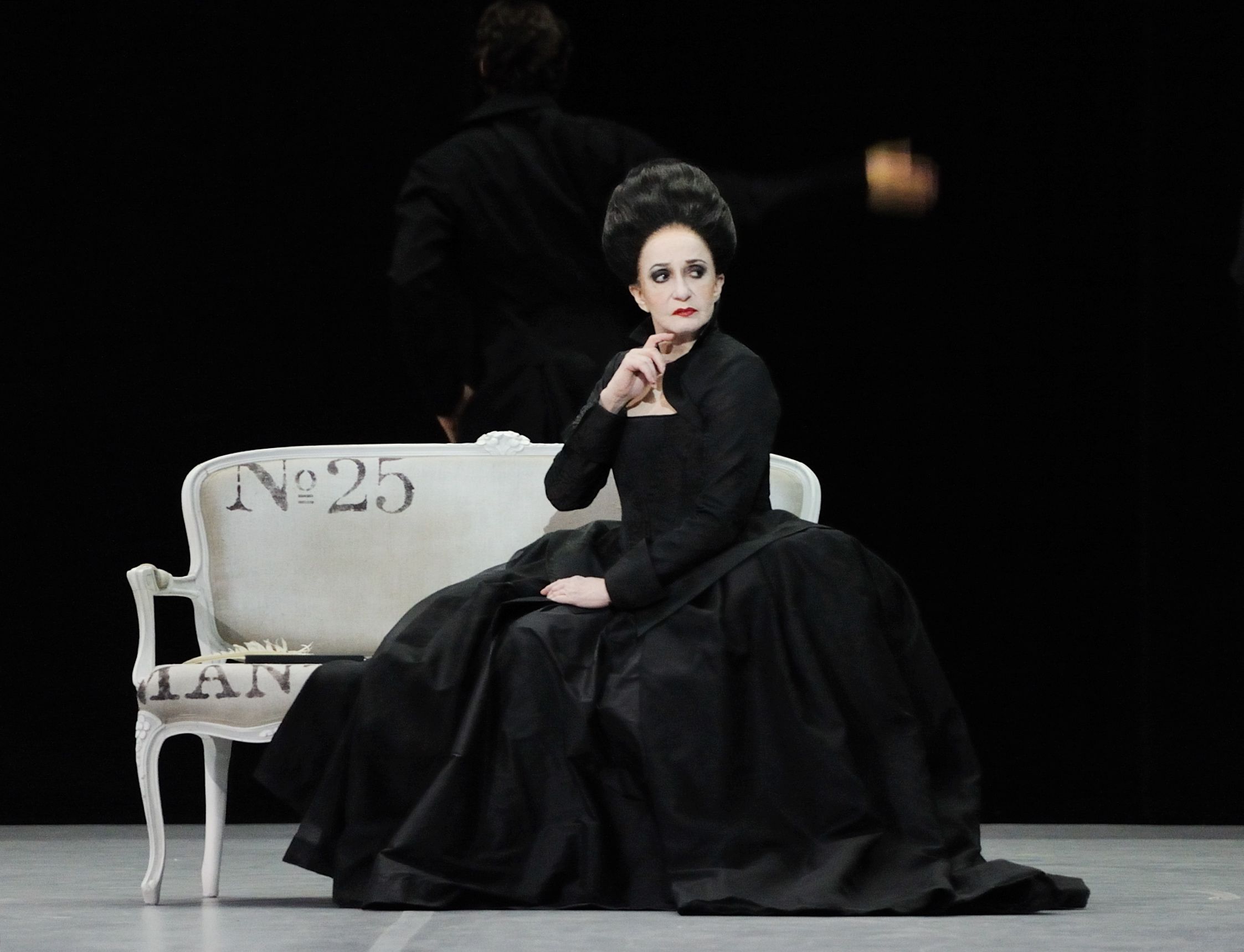 Marcia Haydée in Das Fräulein von S., Stuttgart Ballet