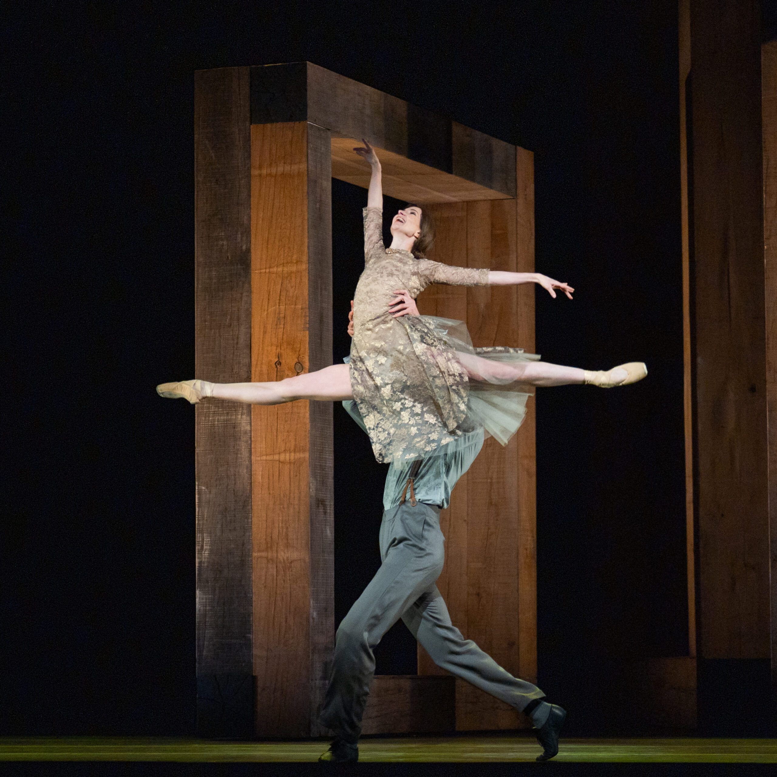 Lauren Cuthbertson and Reece Clarke in Wayne McGregor's Woolf Works