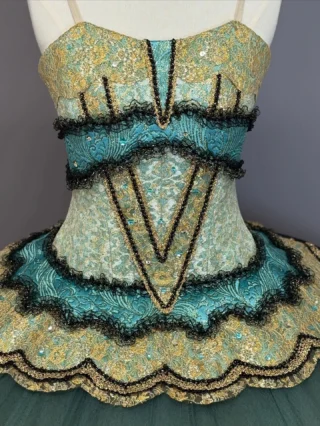 Costume by Kathy Kincel Costumes on Instagram
